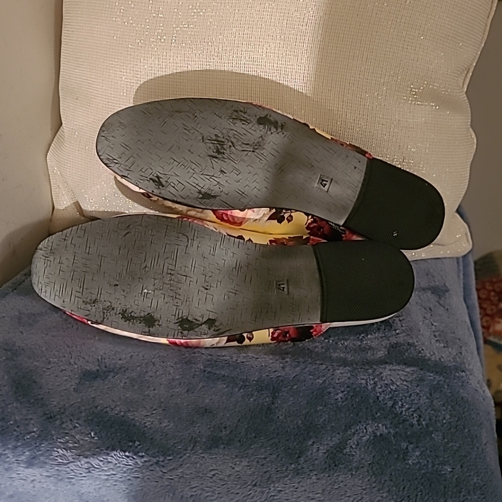 YELLOW FLORAL BIRD SLIP-ON LOAFER 41 / 10 US - Picture 5 of 5